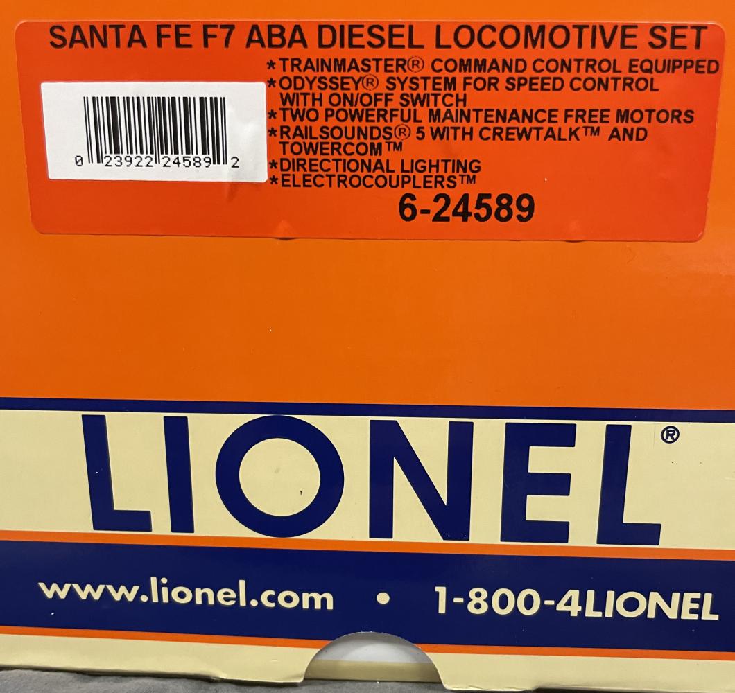 Lionel 24589 SF F7 ABA Diesels (1 of 1)