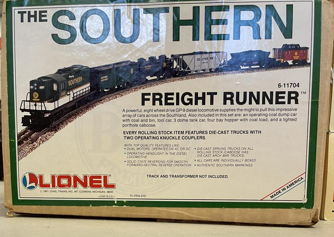Sealed Lionel 11704 Southern Freight Runner (1 of 2)