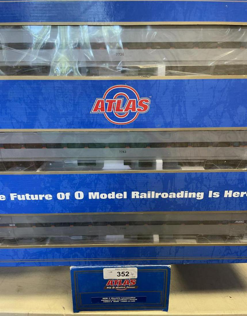 Atlas MARC Passenger Set (1 of 3)