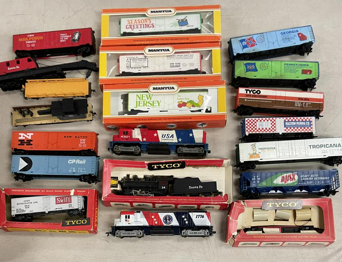 Large Tyco & Mantua HO Trains Lot (1 of 5)