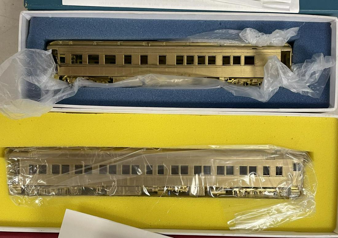 HO Brass Observation & Business Car (1 of 3)