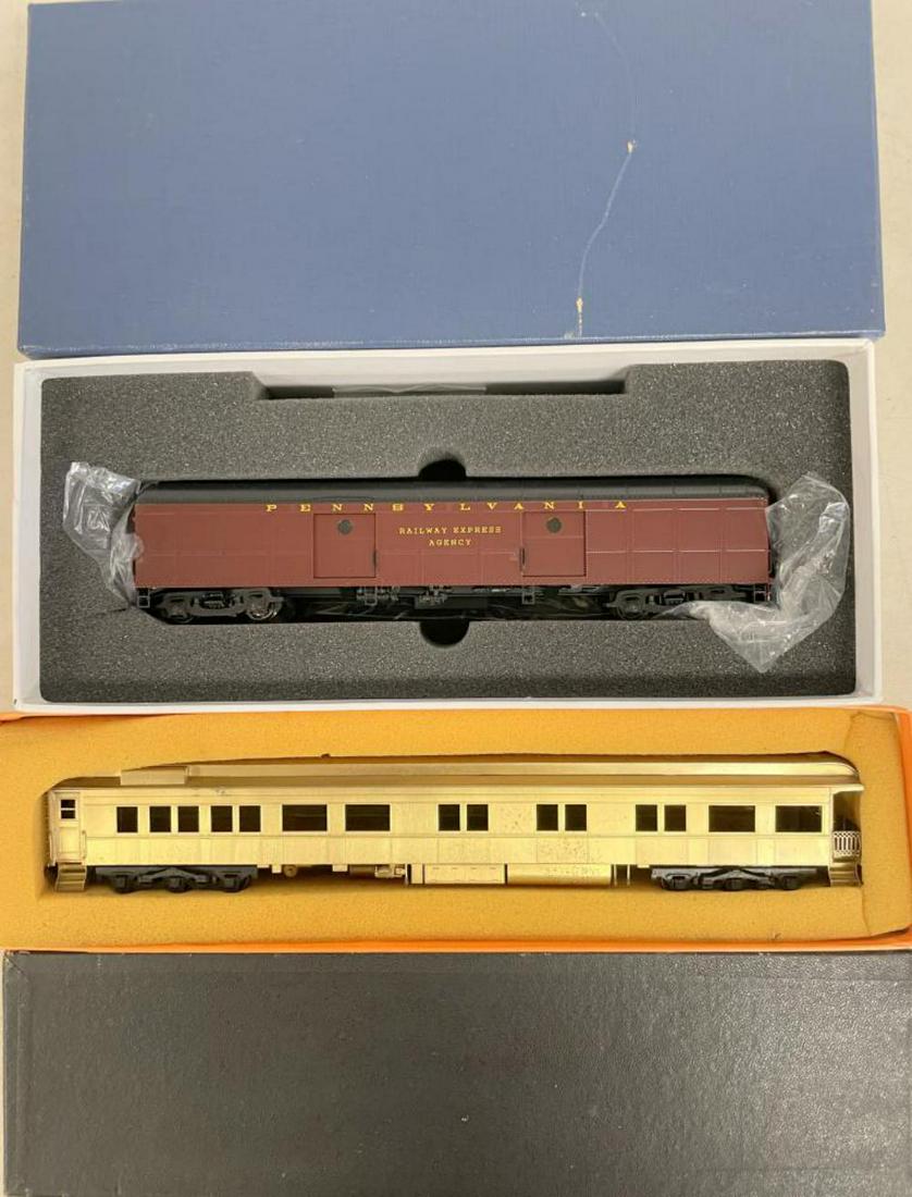 HO Brass Busines Car and Baggage Car (1 of 3)