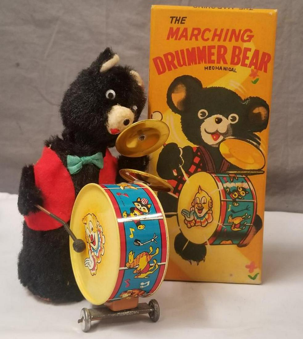 Boxed Alps Wind-Up Marching Drummer Bear (1 of 8)