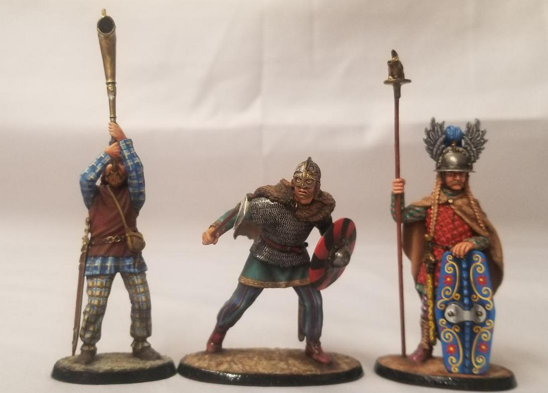 (3) St. Petersburg Soldier Figures (1 of 3)