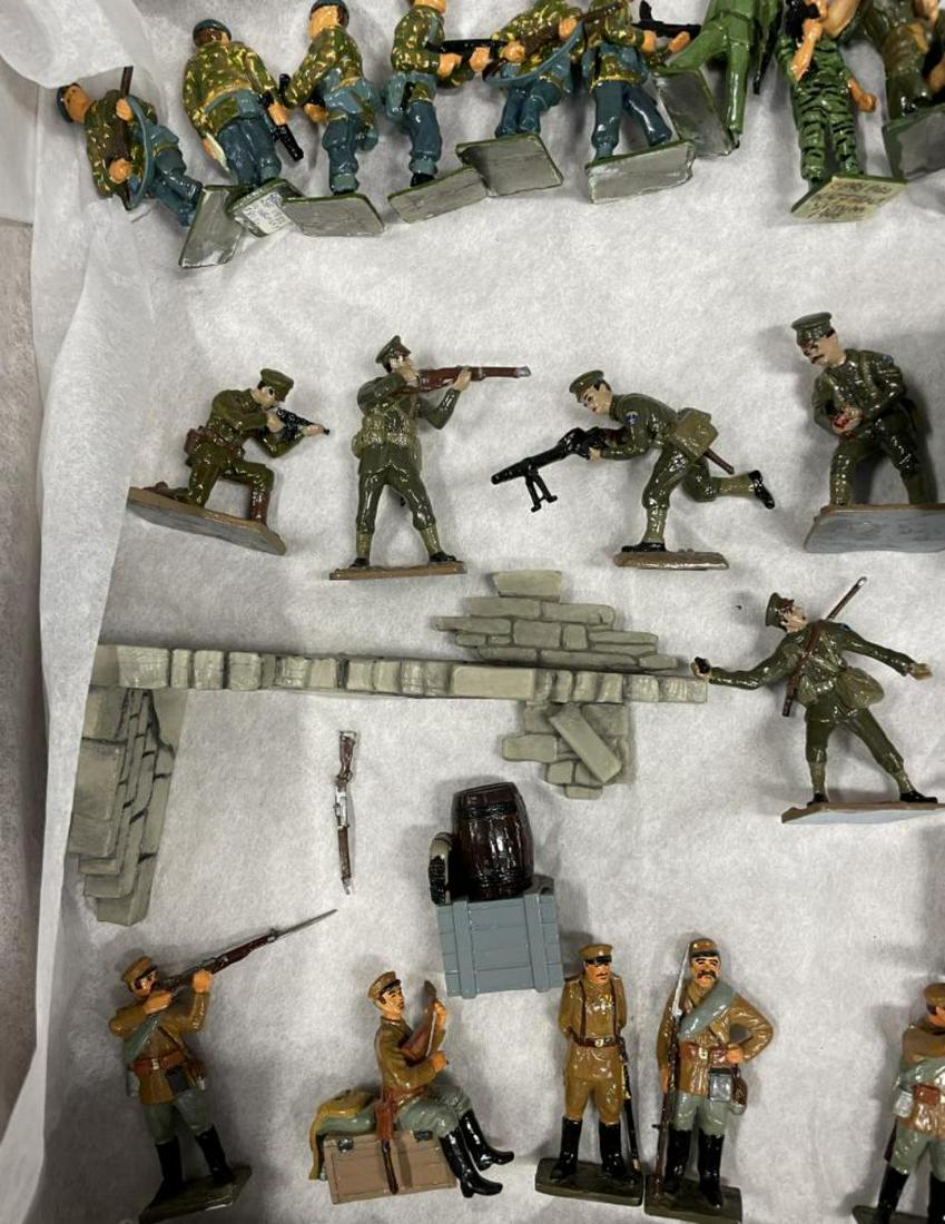 40pc Assorted Modern Modern Soldiers (1 of 4)