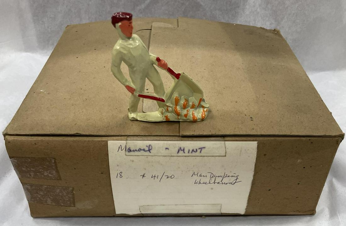 Factory Case Manoil 41-20 Man Dumping Wheel Barrow (1 of 2)