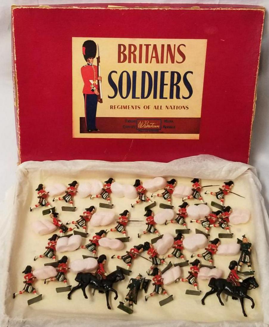 Britains #2062 Seaforth Highlanders Boxed. (1 of 6)