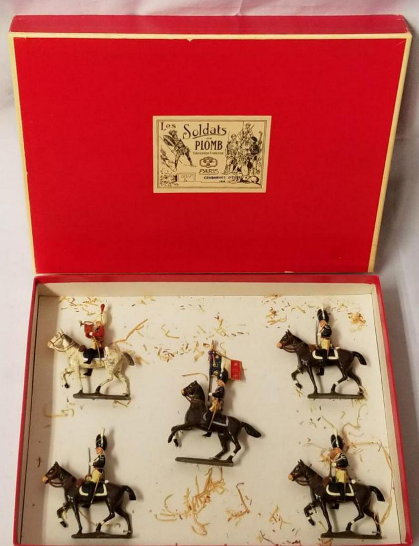 Mignot Gendarme D'Elite Cavalry Boxed. (1 of 6)
