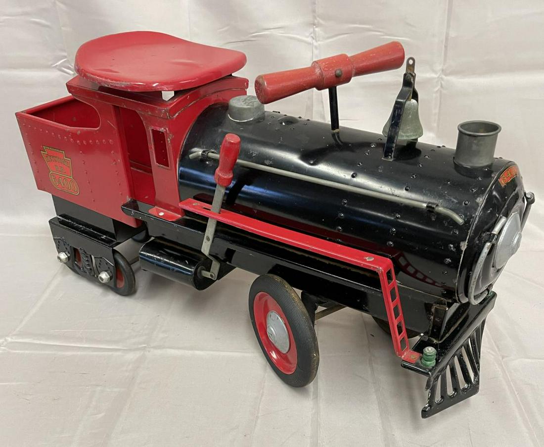 Clean Keystone 6400 Ride-On Locomotive: Painted and decaled pressed steel, 29” long, squeaker not working. It is clean & shiny, showing light playwear. Nice example!