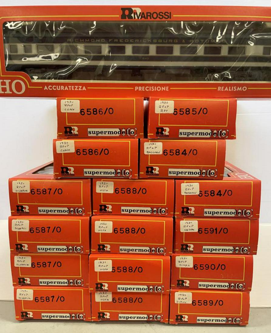17 RivaRossi HO RF&P Smooth Side Passenger Cars (1 of 4)