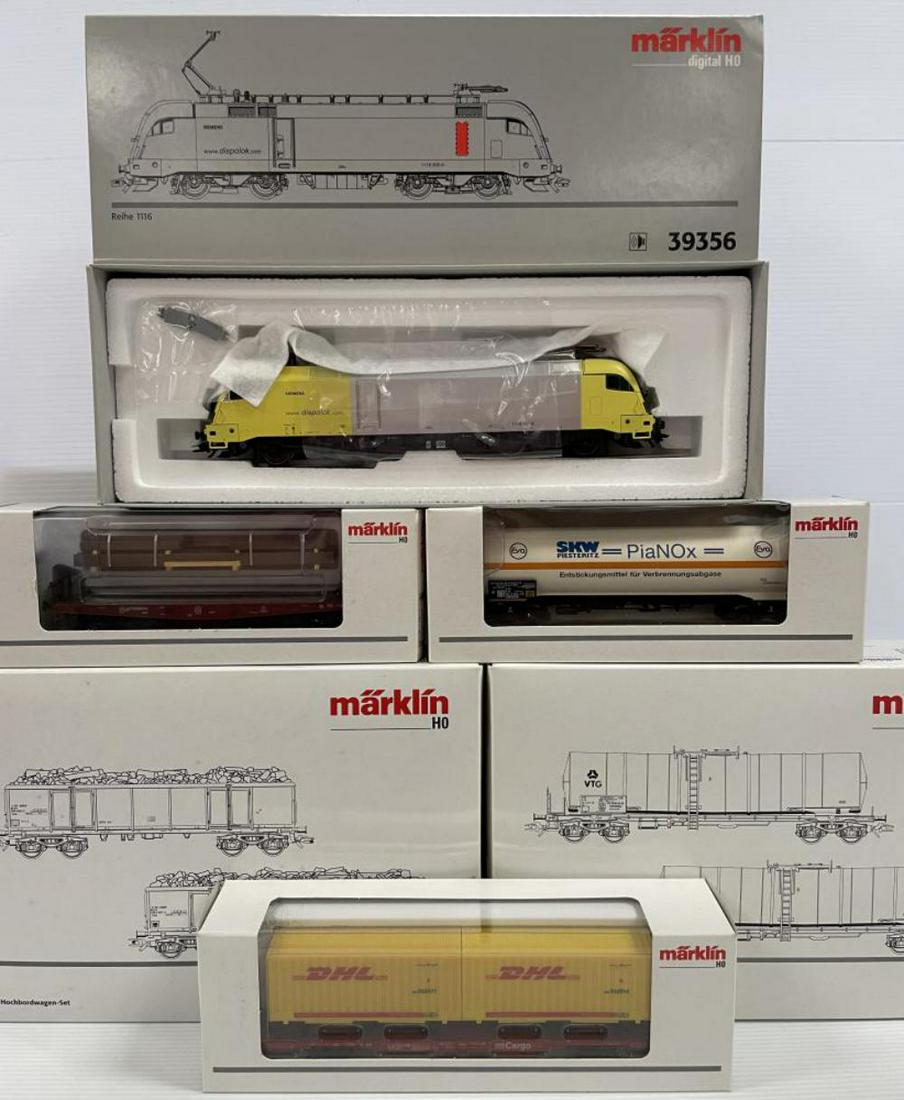 7pc Marklin HO Digital Swiss Freight Set (1 of 4)