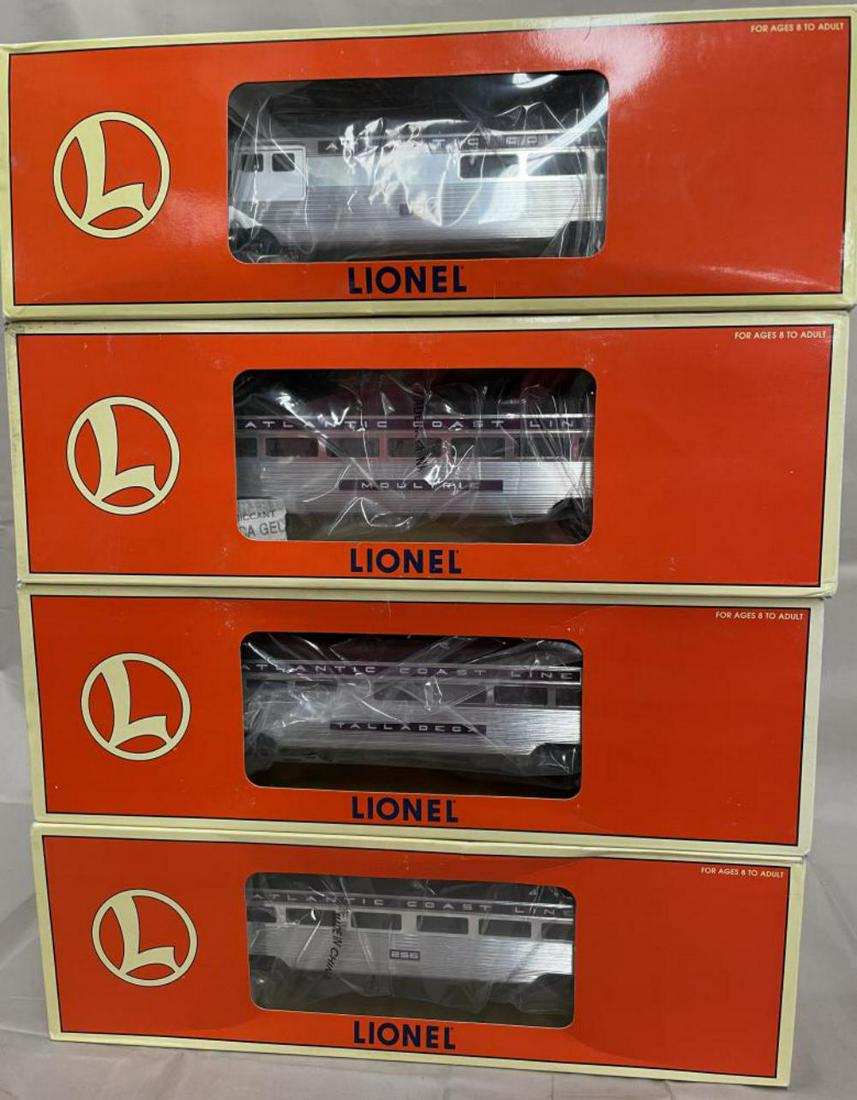 4 Lionel ACL Aluminum Passenger Cars (1 of 3)