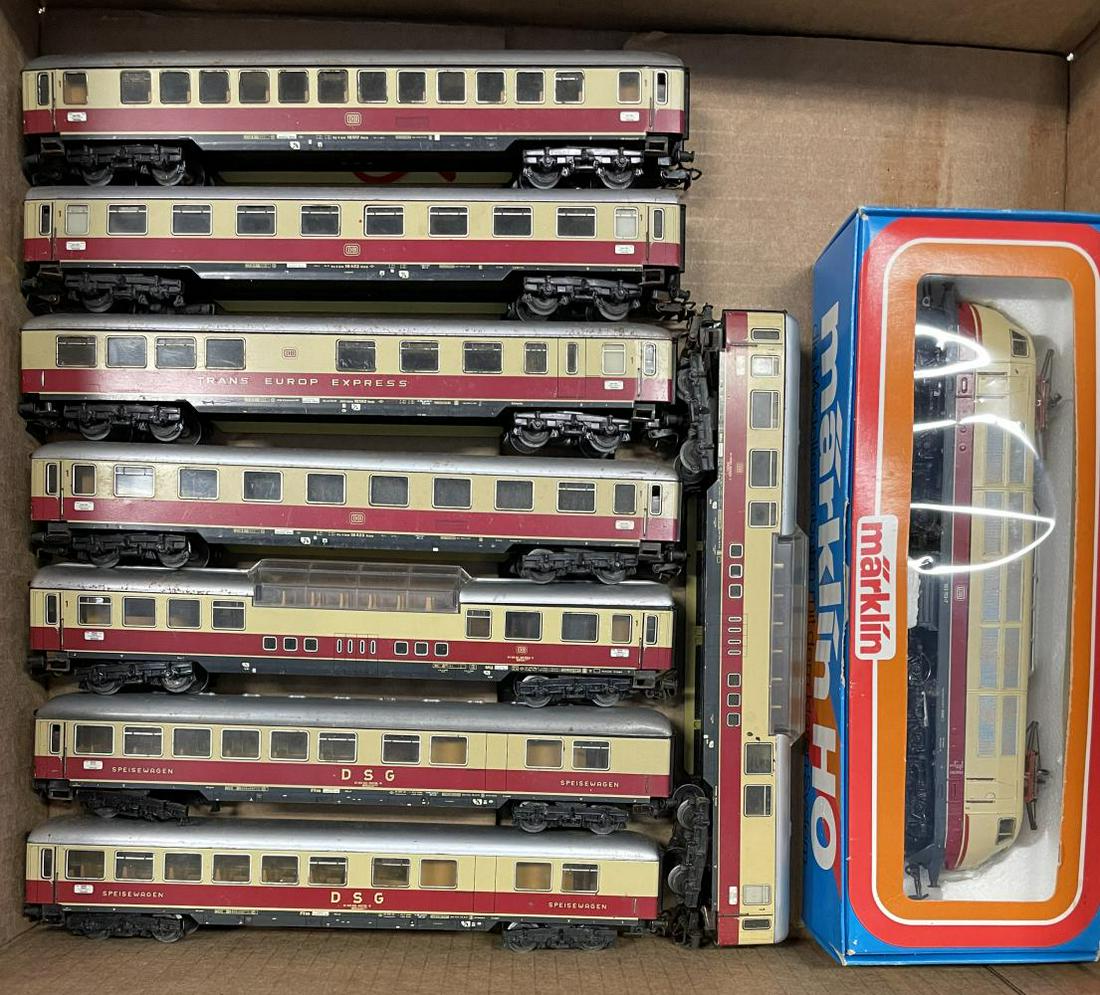 9pc Vintage Marklin HO TEE Express Set (1 of 5)