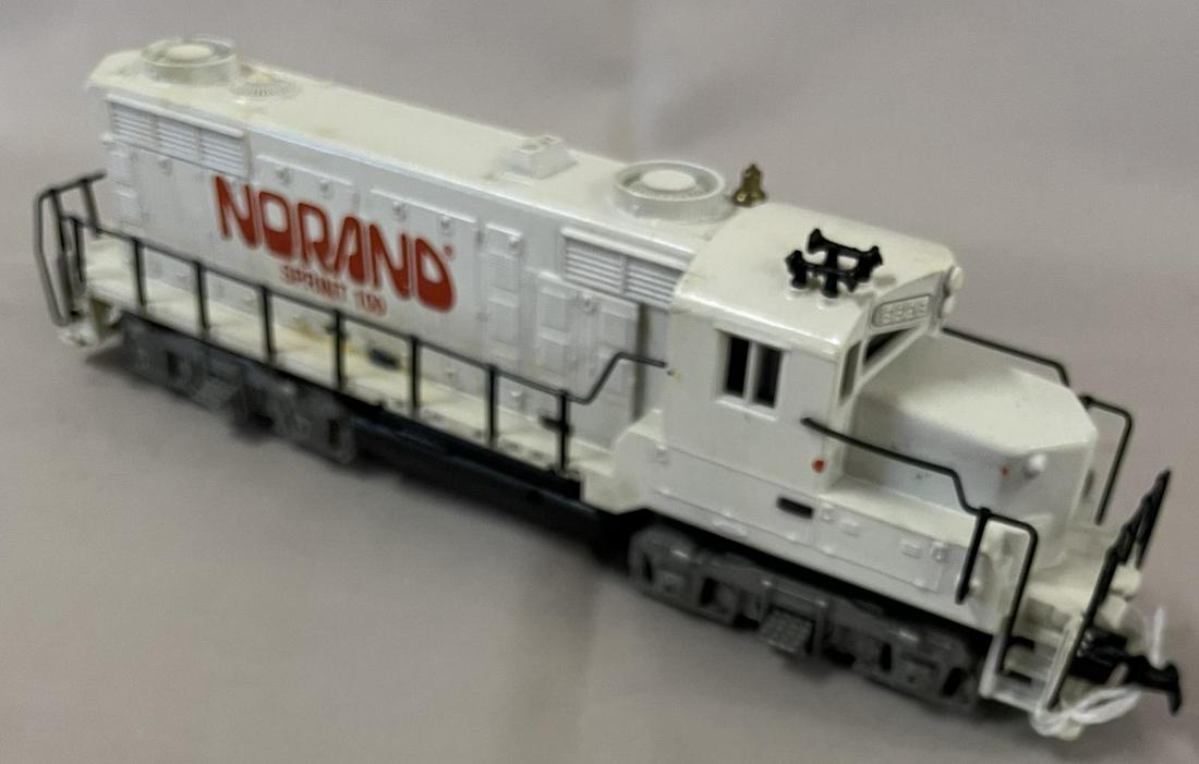Rare Tyco Mantua NORAND Sprint 100 U25B Diesel (1 of 3)