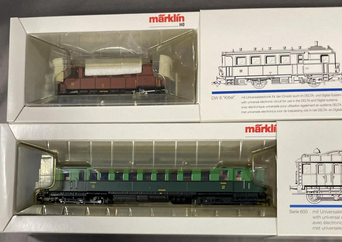 2 Marklin HO Interurbans (1 of 3)