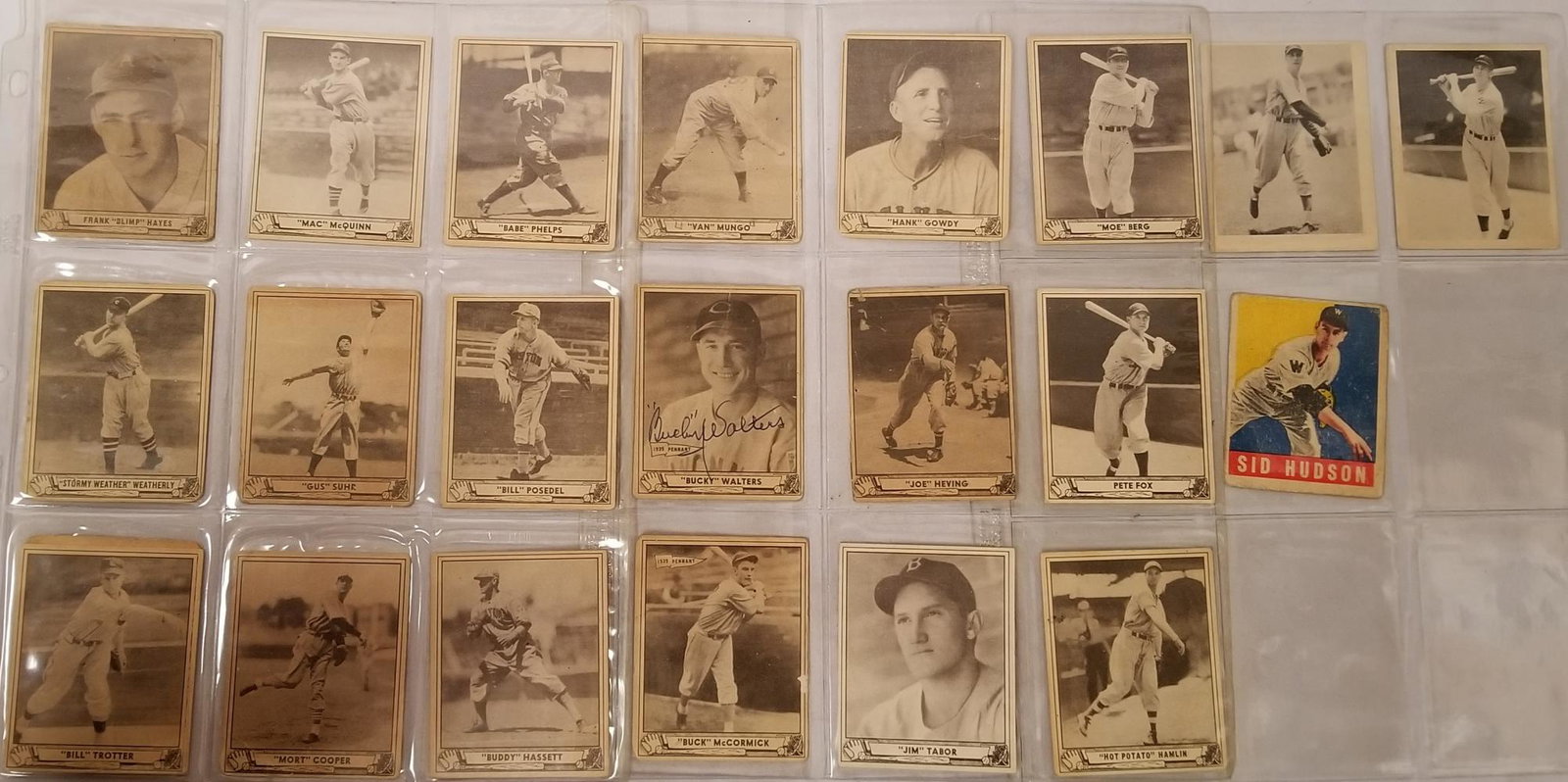 1940's Estate Baseball Card Lot. (1 of 5)