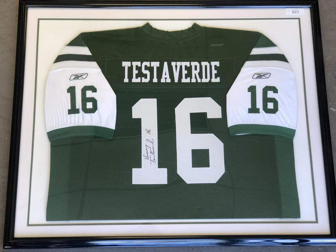 Vinny Testaverde Signed Jersey. (1 of 3)
