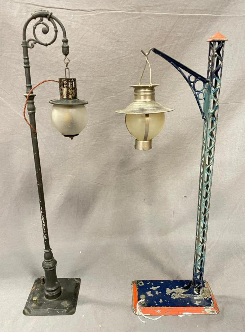 2 Tall Bing Lampposts (1 of 5)