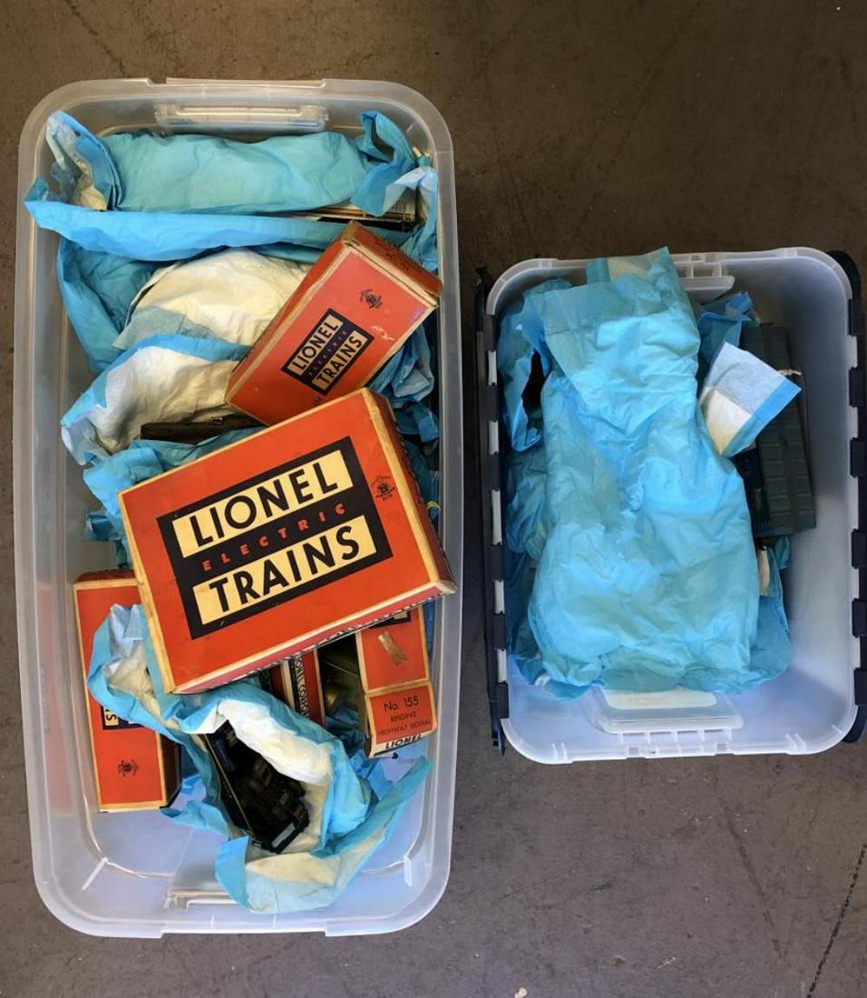 Lionel Postwar Collection Lot (1 of 12)