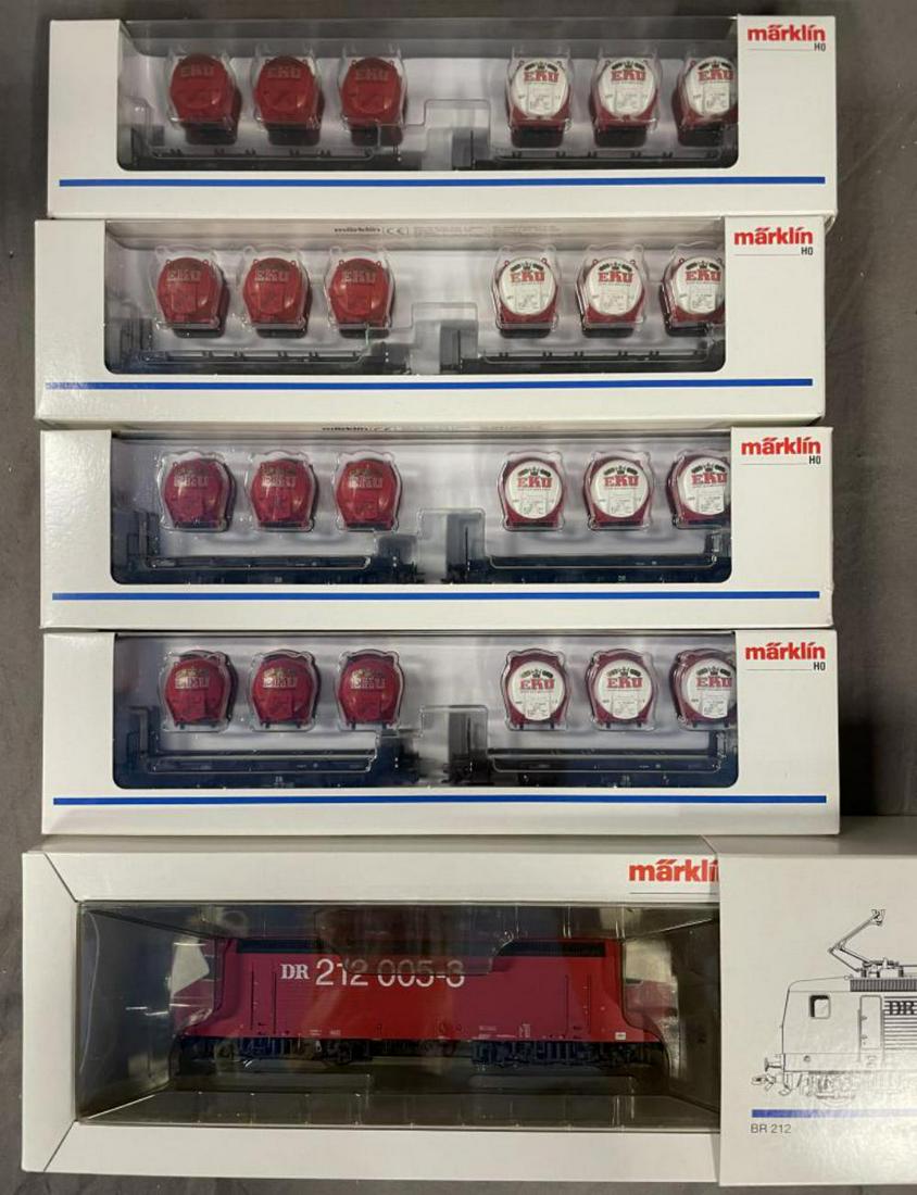 Marklin HO Chemical Train Set (1 of 5)