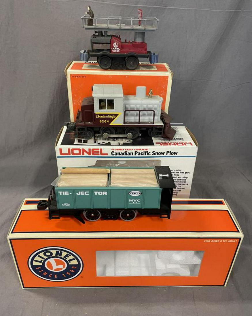 3 Boxed Lionel Motorized Units (1 of 3)