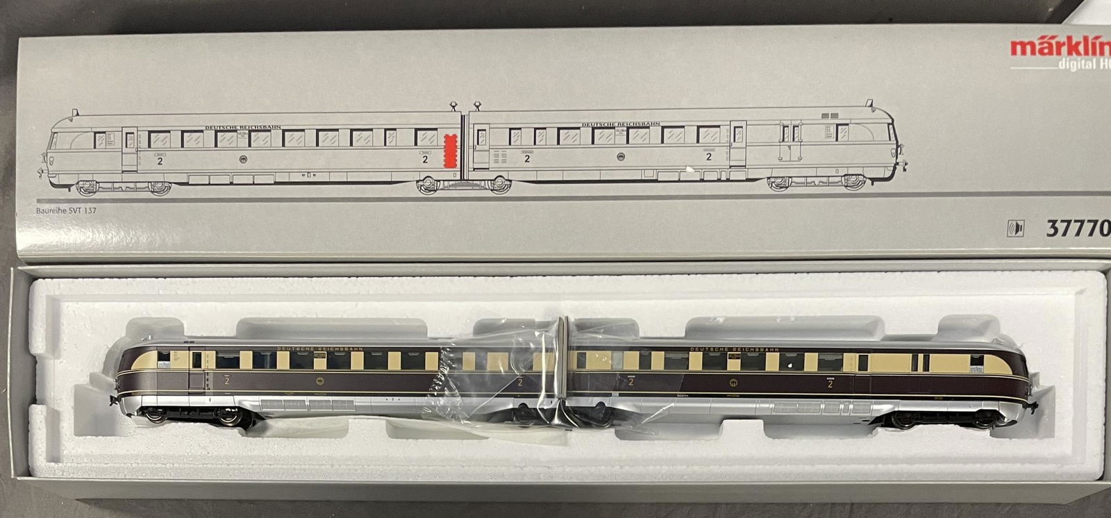 Marklin HO 37770 Digital Interurban with Sounds (1 of 3)