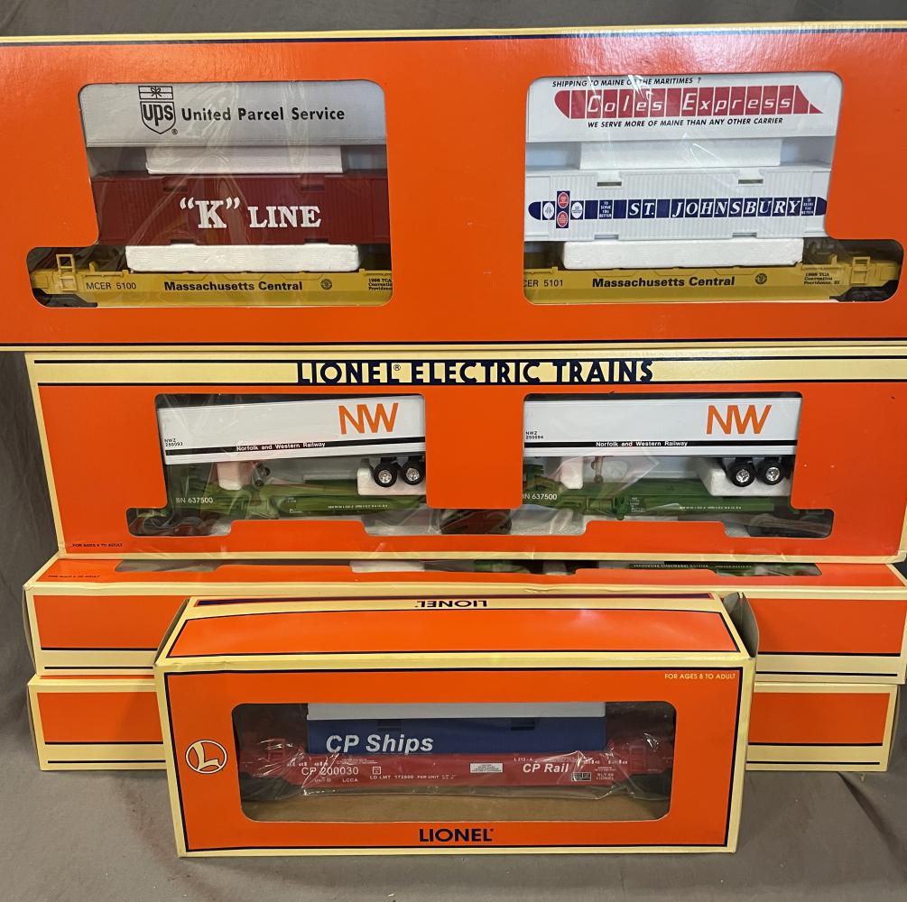 Lionel TTUX and Maxi-Stack Cars (1 of 3)