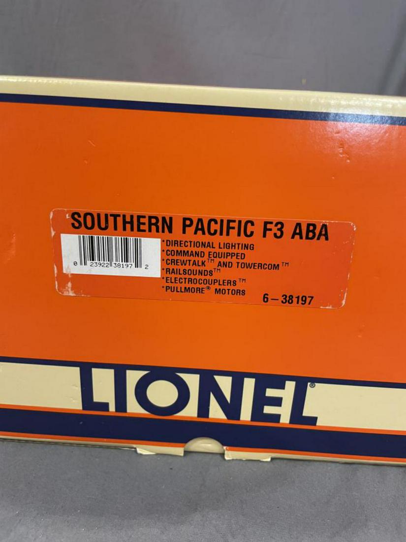 Lionel 38197 Southern Pacific F3 ABA Diesels: Nice 3-diesel set with TMCC, Dual motor power unit with RailSounds, CrewTalk and TowerCom. They appear test run with boxes.