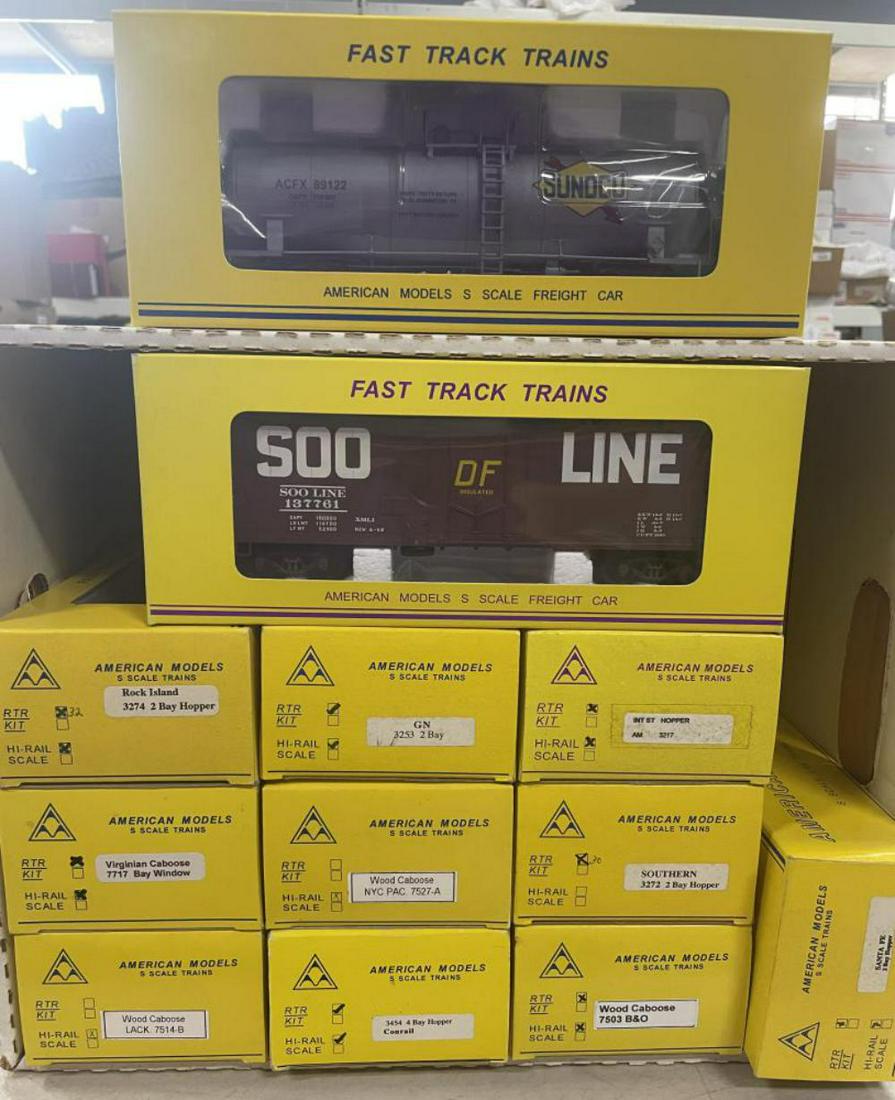 12 American Models S Ga Freight Cars: Includes 3274, 7717, 7514B, 3454, 7527A, 3253; 2212; 7503; 3272; 3217; SF hopper; 520-22. Most appear like new with boxes.