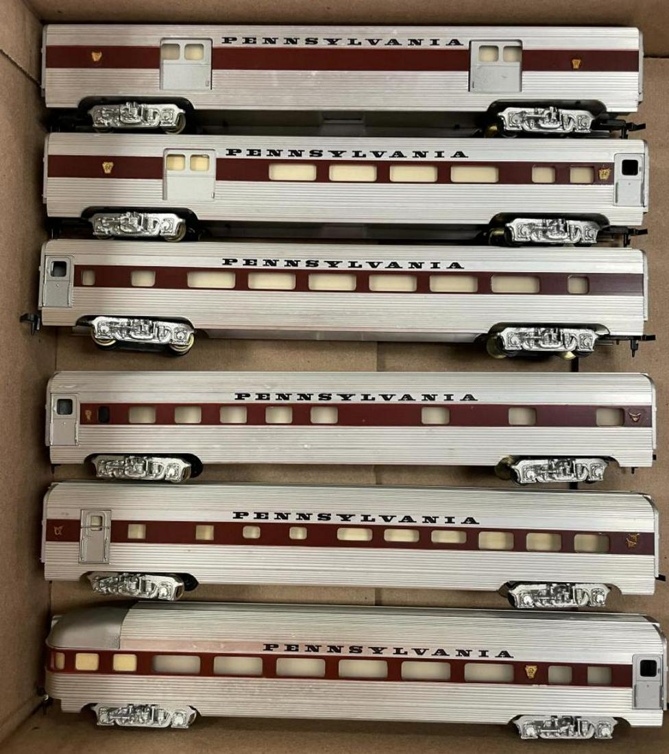 Scarce Tyco/Mantua HO PRR Aluminum Passenger Cars (1 of 4)