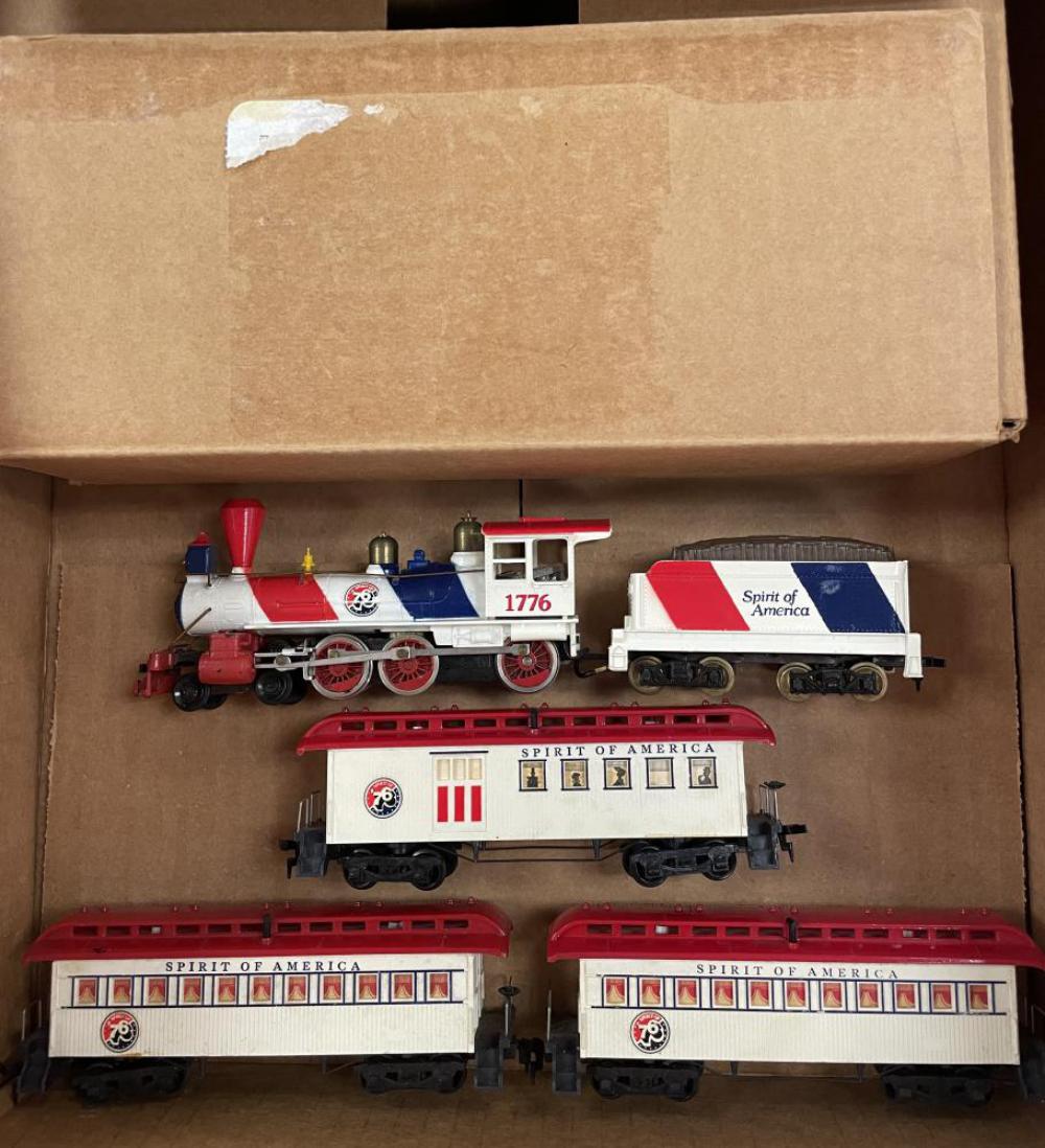 Scarce Tyco HO Bicentennial General Set (1 of 2)