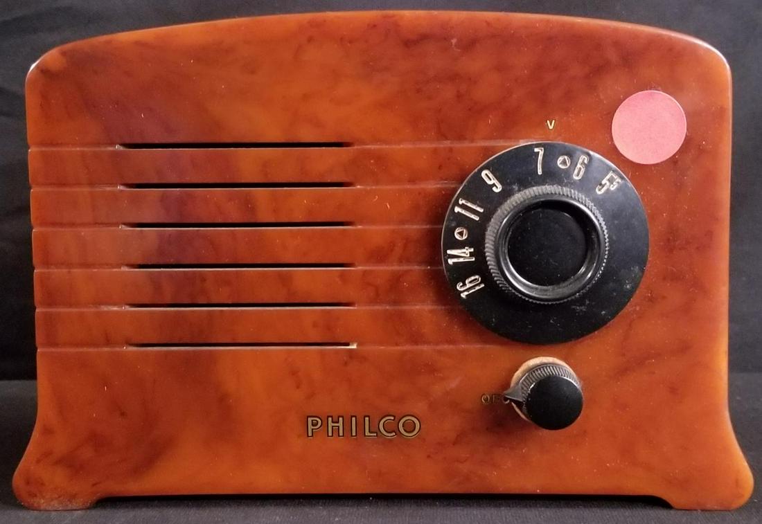 Philco Bakelite Radio (1 of 4)