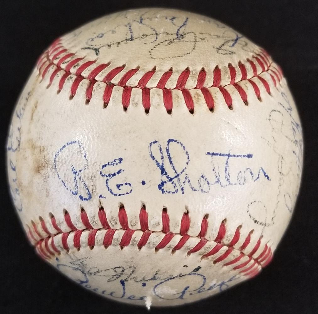 Brooklyn Dodgers 1950 Team Ball Signed (1 of 7)