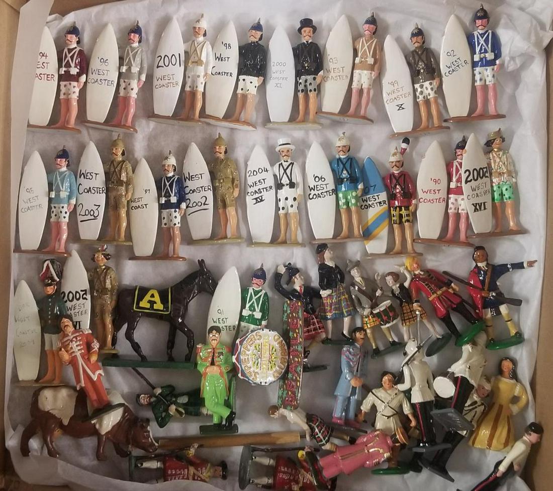 Toy Soldier Lot: Mixed Makers with modern and vintage throughout. see images for details.
