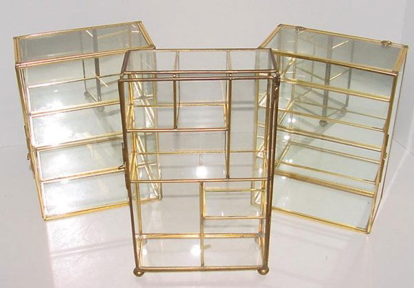 LOT OF 3 DISPLAY CASES FOR SMALL DOLLS: NICE LOT OF 3 DISPLAY CASES FOR SMALL DOLLS. EACH IS APPROX. 9-1/2" X 3" AND IN VERY GOOD CONDITION.