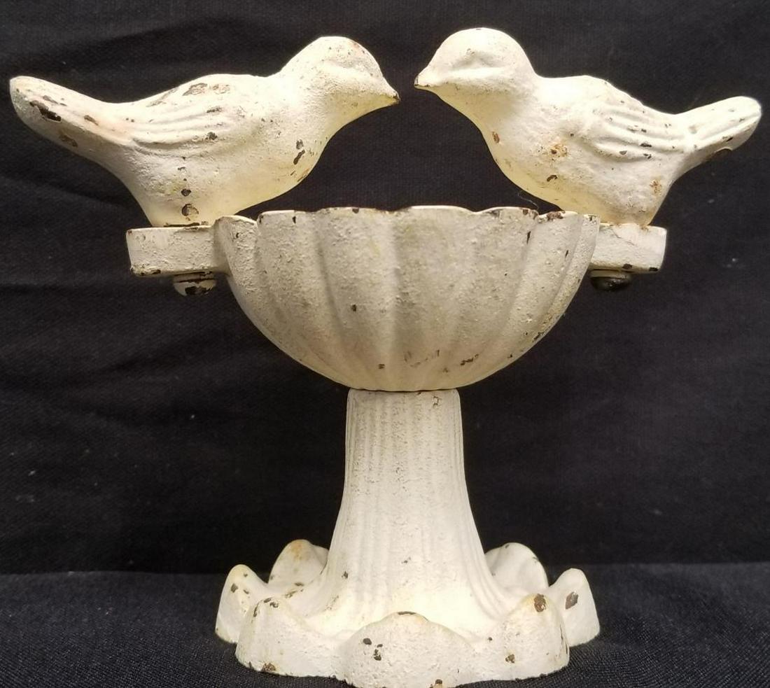 Cast Iron Miniature Bird Bath Feeder Statue (1 of 5)