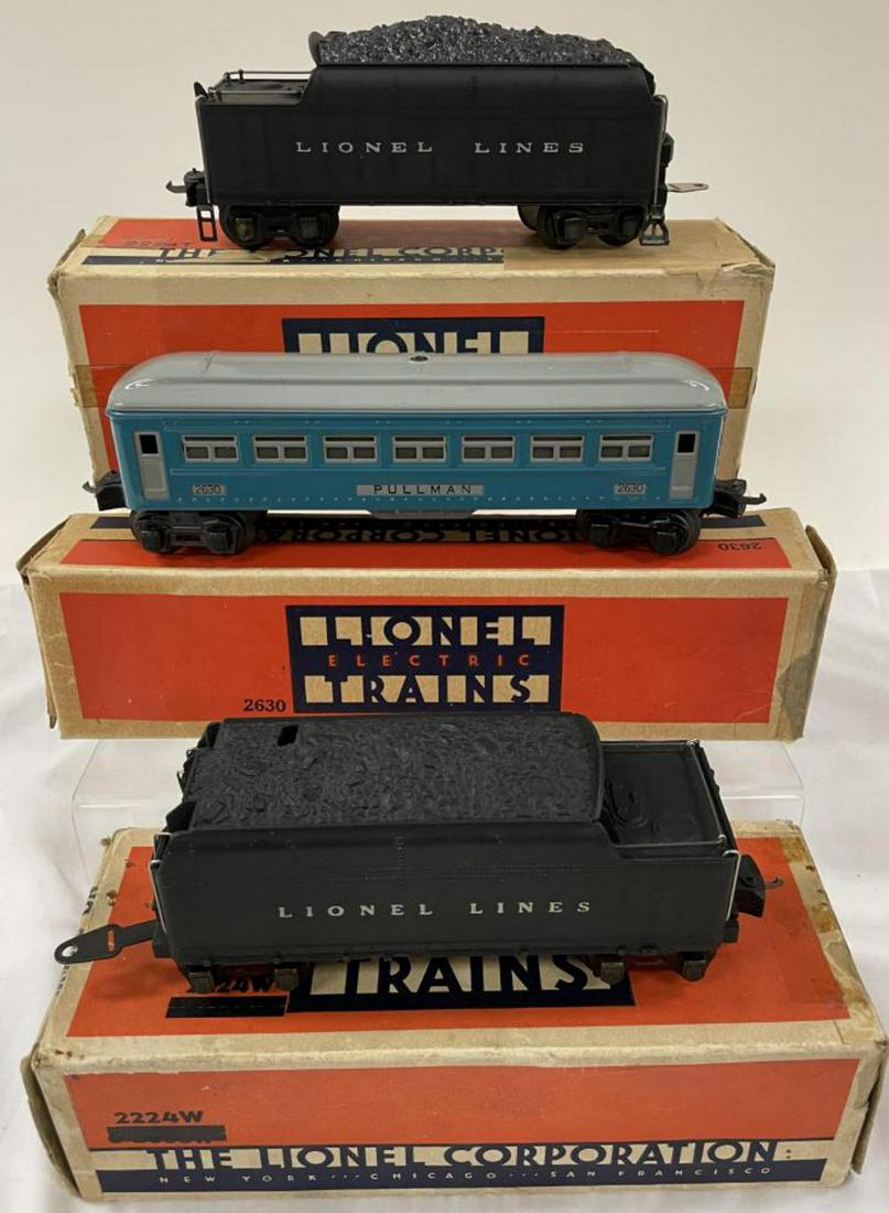 3 LN Boxed Lionel Trains (1 of 3)