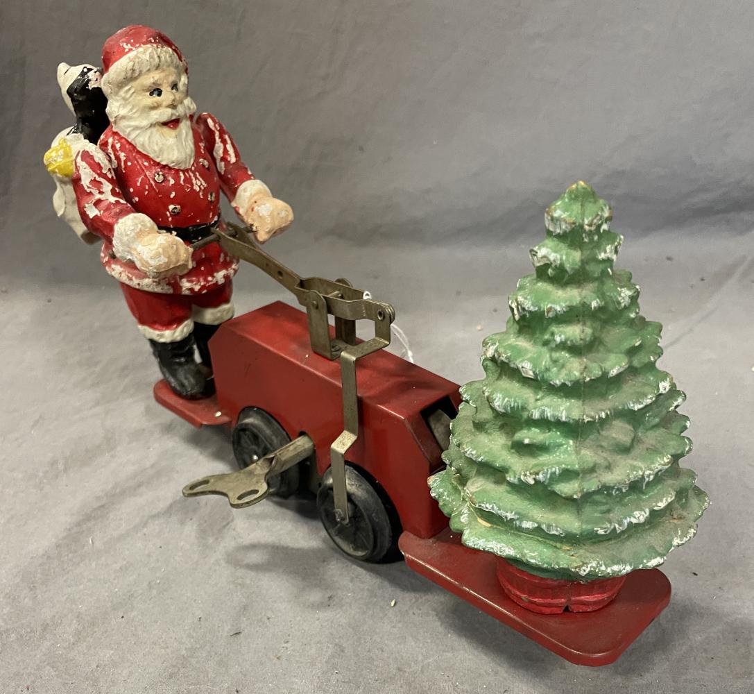 Lionel 1105 Santa & Mickey Hand Car (1 of 4)