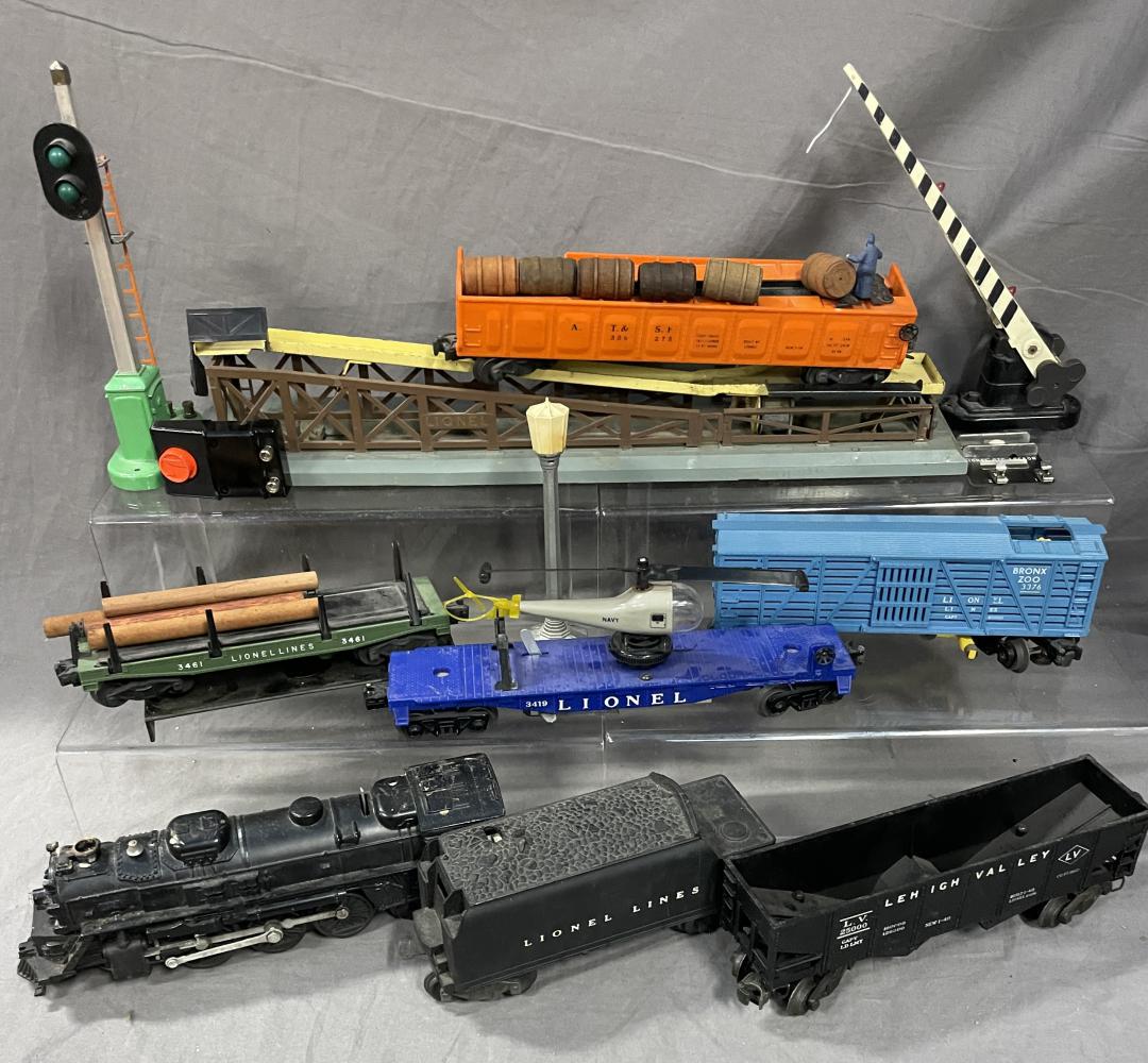 7pc Lionel Steam Freight Set & Accessories (1 of 6)
