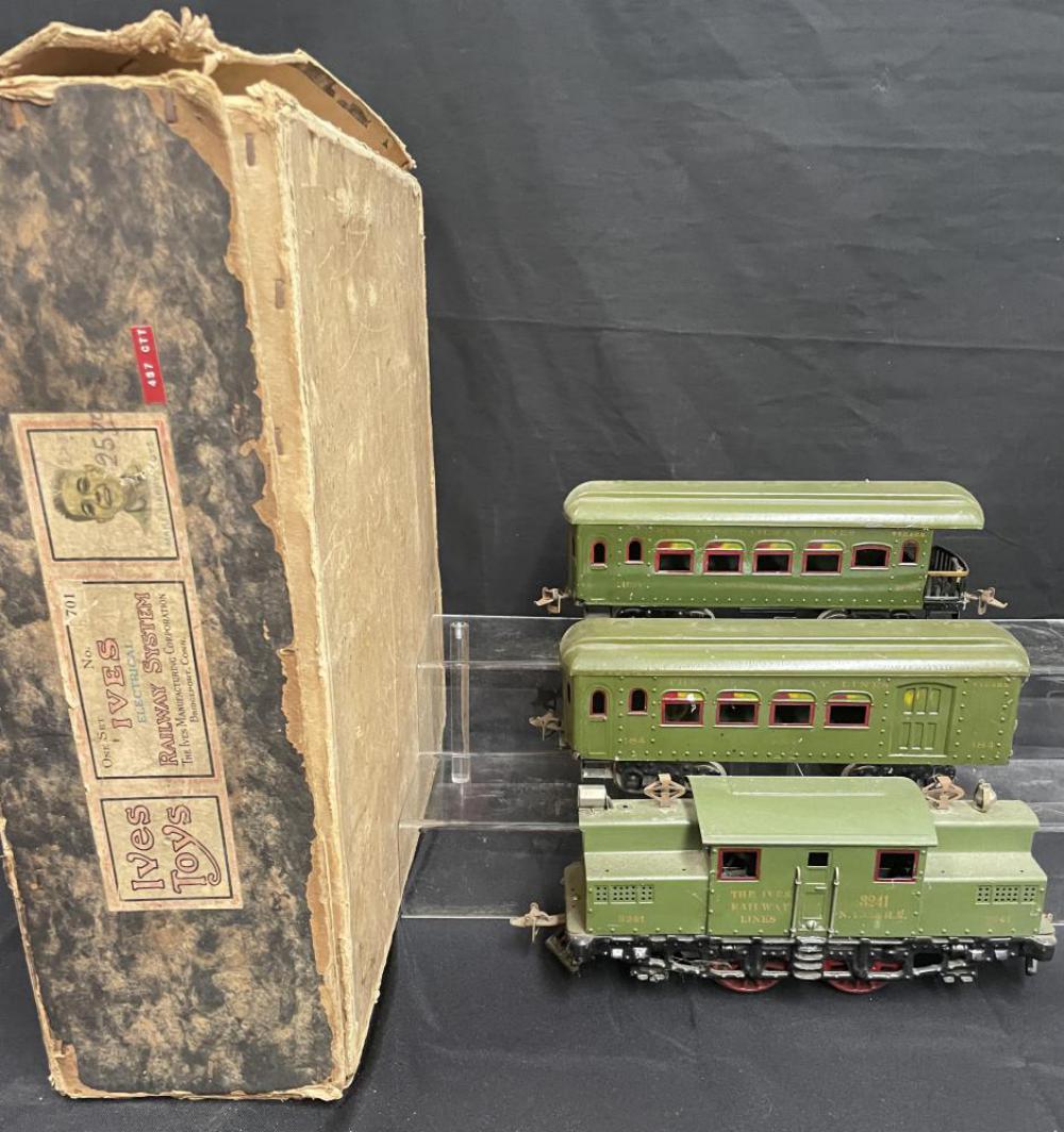 Boxed Ives Passenger Set (1 of 5)