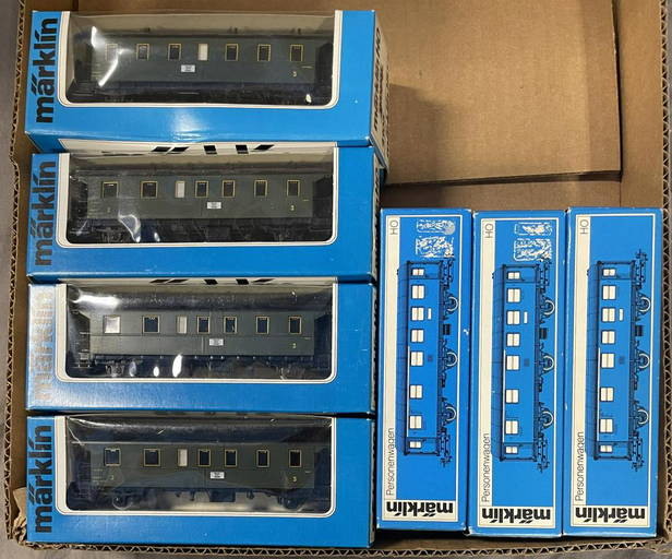 14pc Marklin Ho Passenger Cars