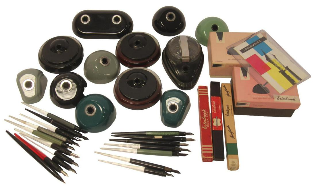 Esterbrook Desk Pens and Bases (1 of 3)