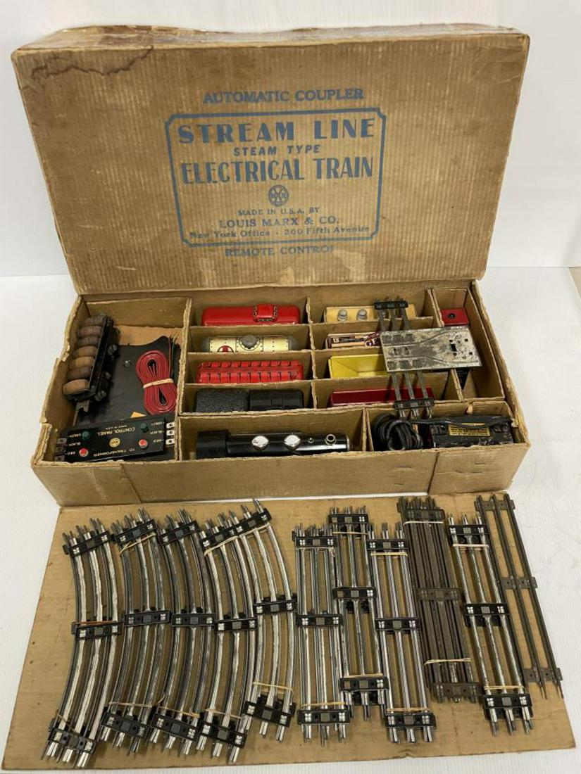 1938 Marx Deluxe Freight Set 14000 (1 of 7)