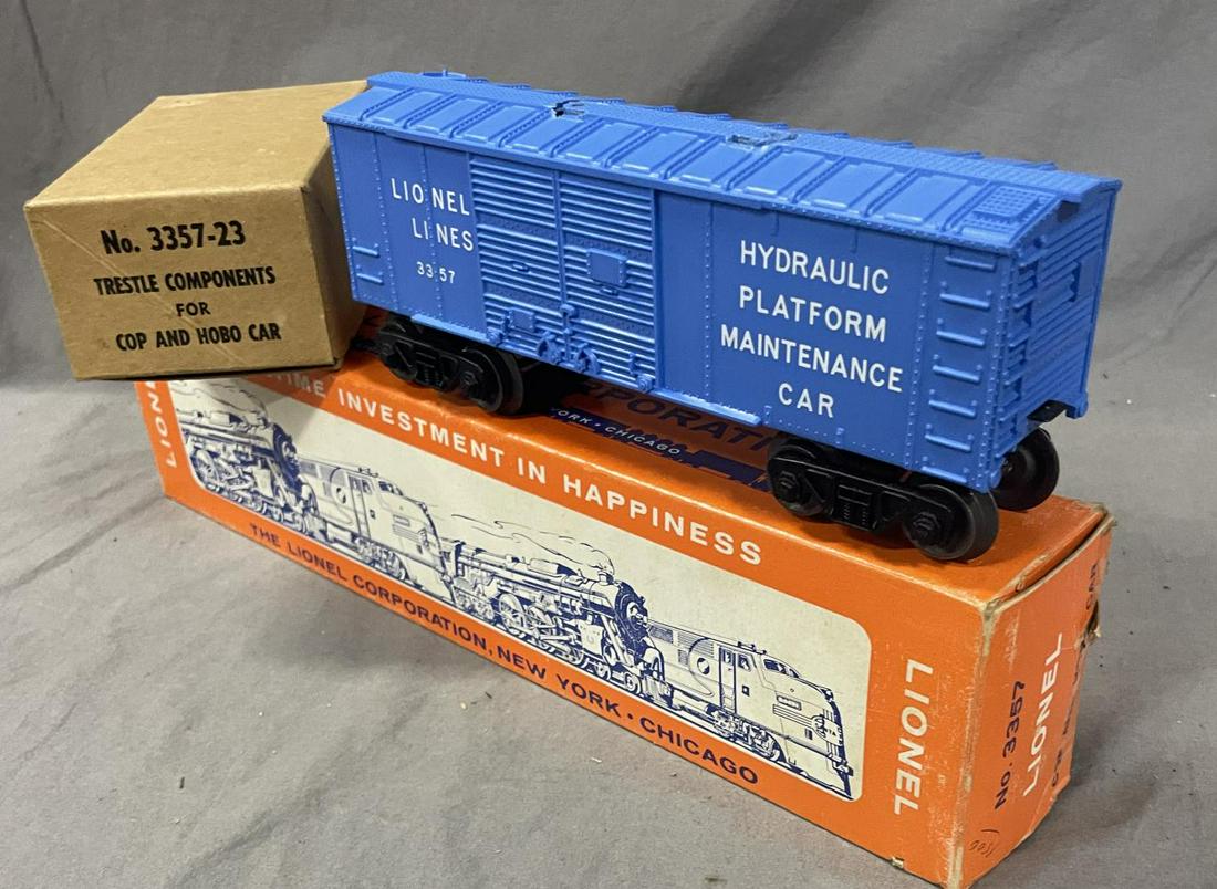 Mint Boxed Lionel 3357 Cop’n Hobo Car (1 of 4)