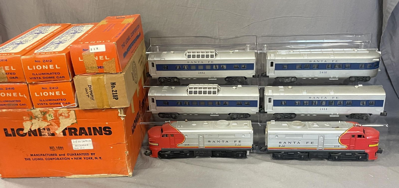 Boxed Lionel Set 1651, Factory Error Car! (1 of 13)