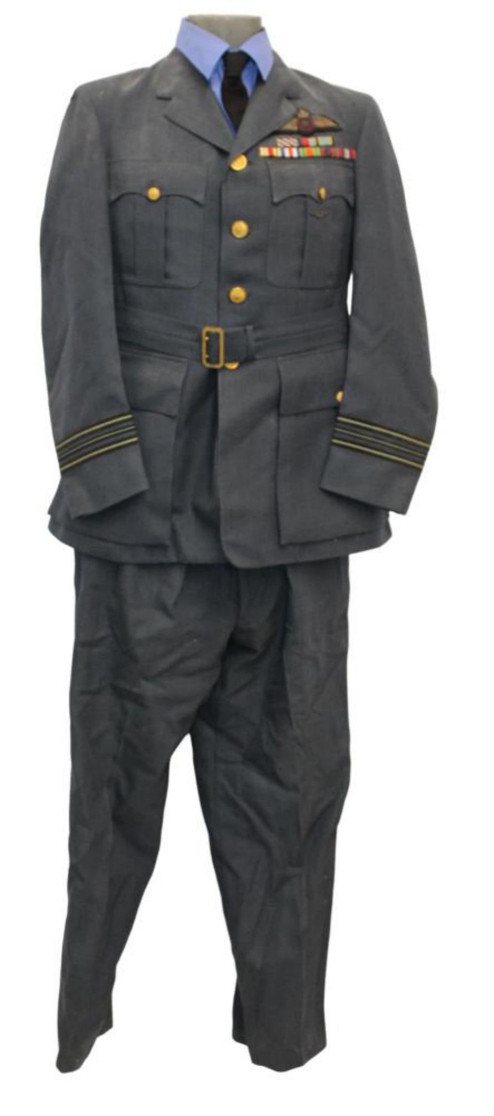 Henry Zary WWII RCAF Fighter Ace Uniform (1 of 10)
