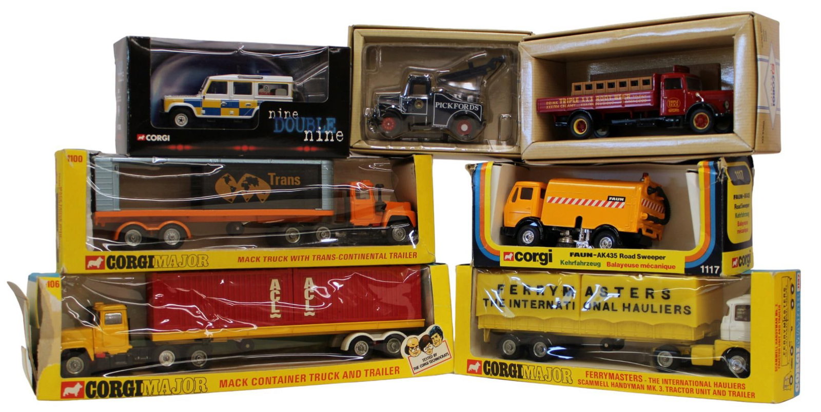 Boxed Corgi Diecast Vehicles (1 of 4)