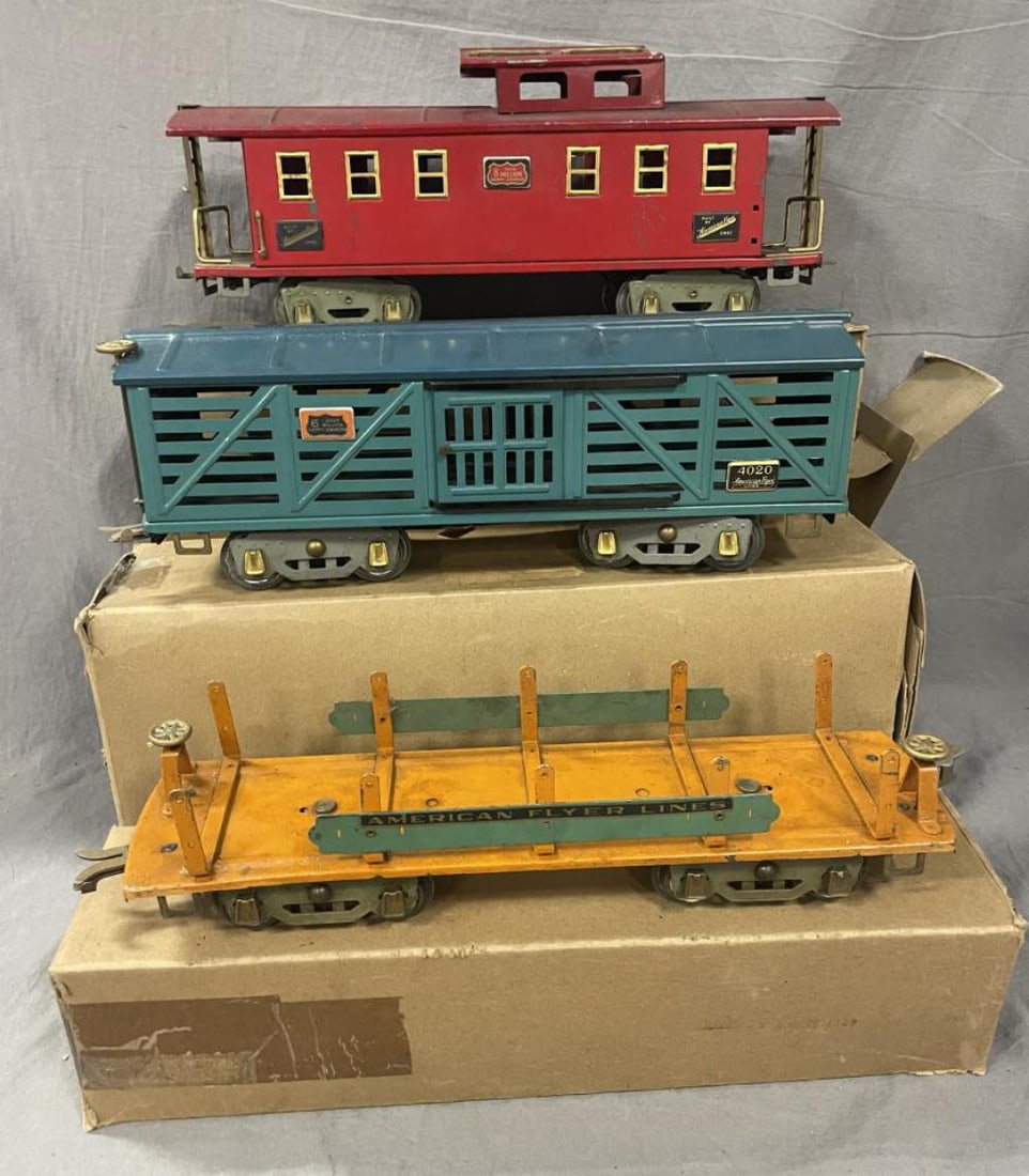 3 Boxed American Flyer Freight Cars (1 of 4)