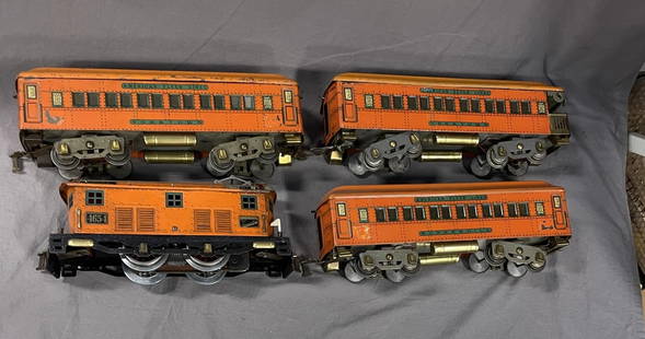 American Flyer Statesman Set: Standard Gauge. Includes a 4654 Box cab electric showing moderate play wear; two 4151 Pullmans; 4152 Observation. All would benefit from a cleaning, rest show light play wear.