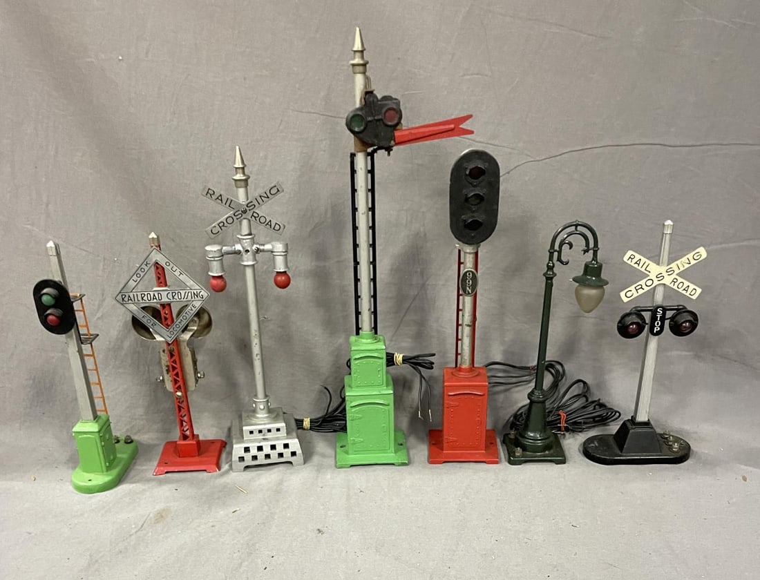 7 Clean Lionel Accessories (1 of 4)